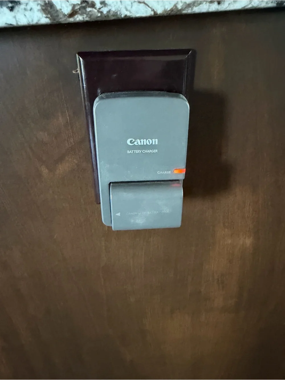 Canon PowerShot G9 Digital Camera 6X Charger Battery Case Memory Instructions